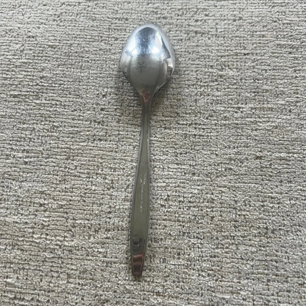 Ekco Eterna Stainless Steel‎ Teaspoon Floral Pattern Vintage Flatware Taiwan